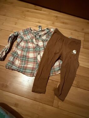 Carhartt Brown Logo Leggings with Green Pink Cream Plaid Top